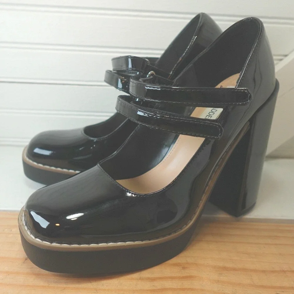 Steve Madden Twice Black Patent Platform Mary-Jane Shoes Women's Size 7M Heels